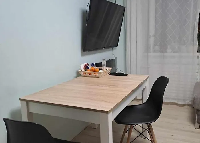 Appartement A 3-bedroom On The Second Floor Tallinn